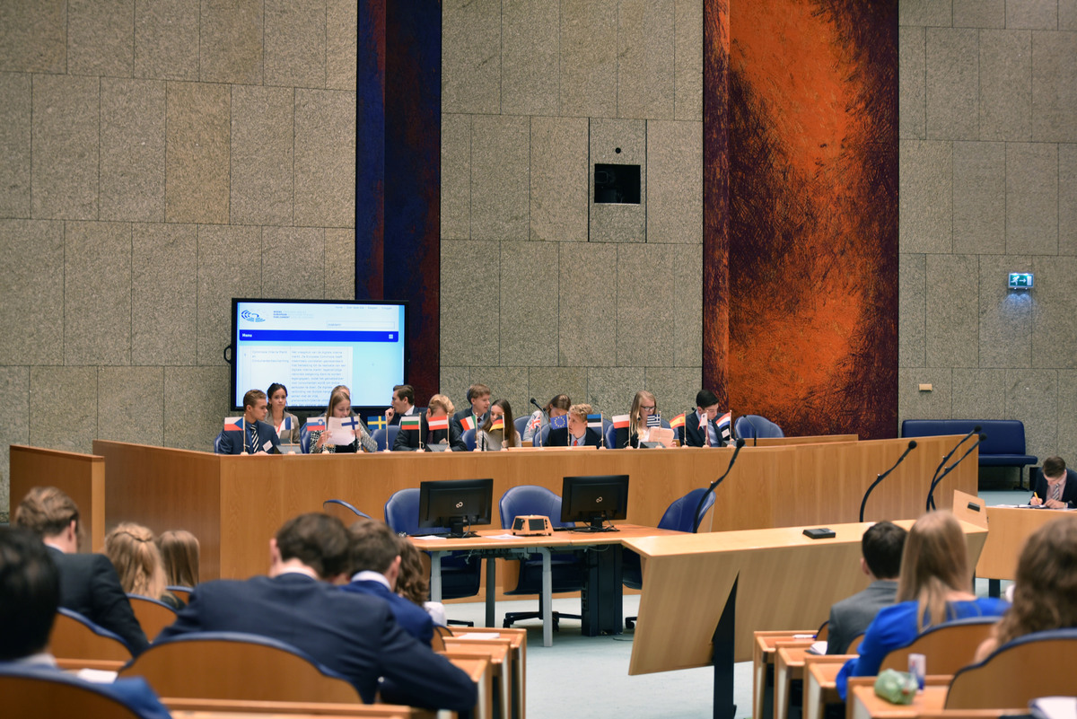 Foto's dag 3: Algemene Vergadering plenaire zaal Tweede Kamer 2017