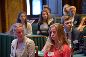 Foto's dag 1: Opening in de Eerste Kamer