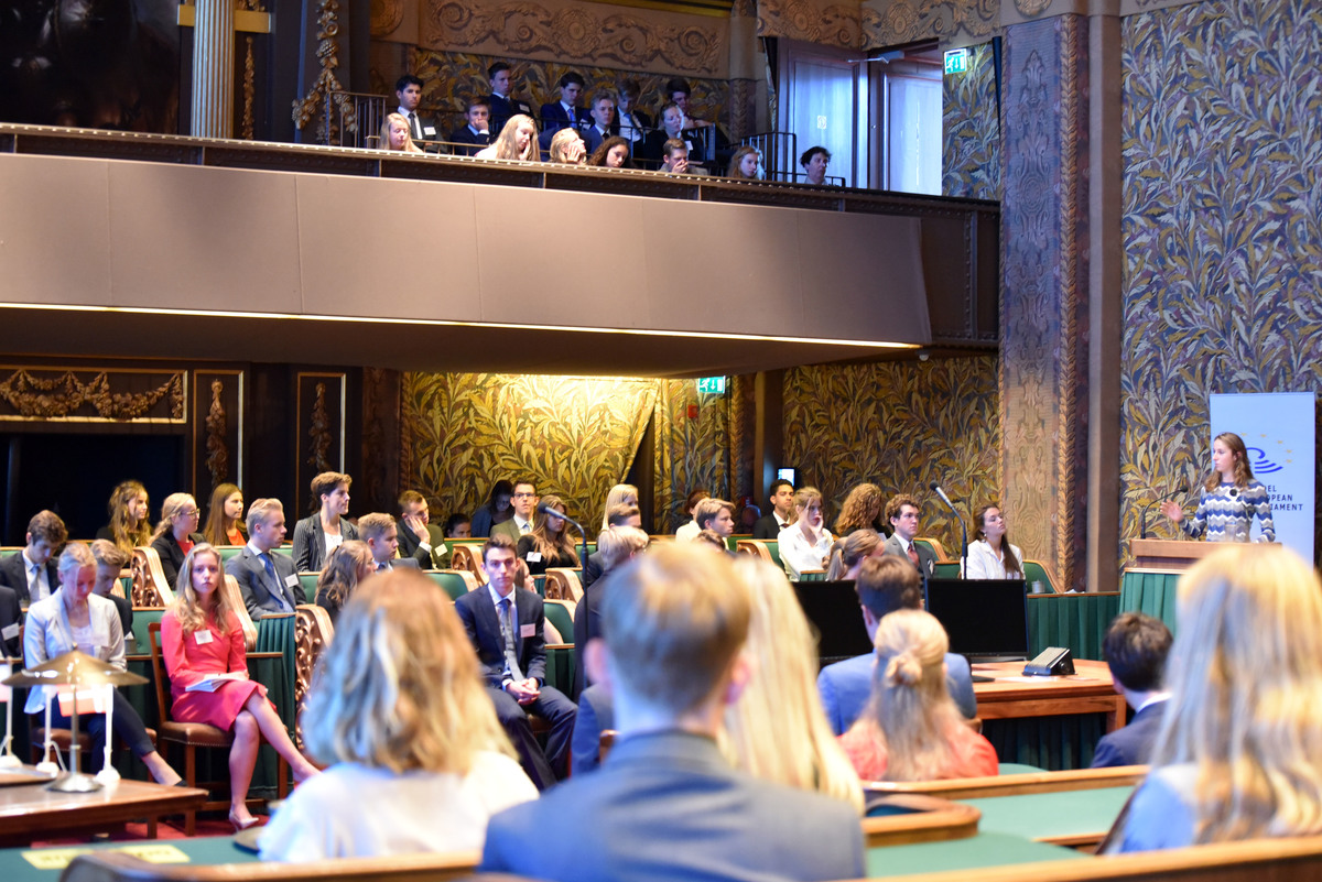 Foto's dag 1: Opening in de Eerste Kamer