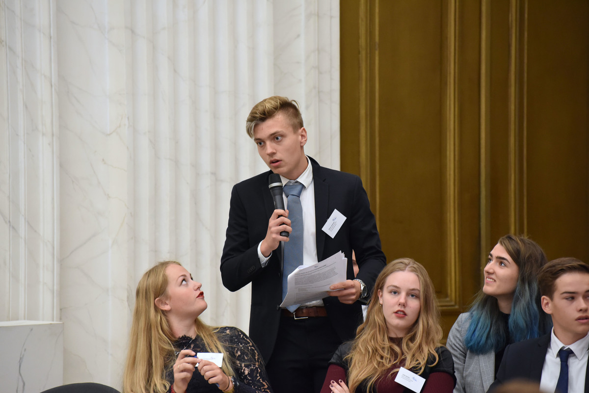 Foto's dag 2: Eerste dag Algemene Vergaderingen in de Tweede Kamer