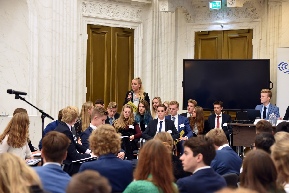 Foto's dag 2: Eerste dag Algemene Vergaderingen in de Tweede Kamer