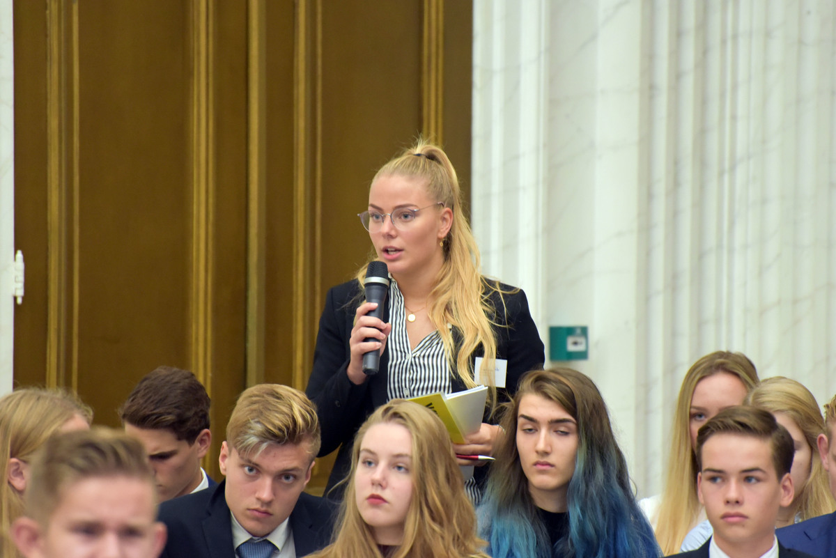 Foto's dag 2: Eerste dag Algemene Vergaderingen in de Tweede Kamer