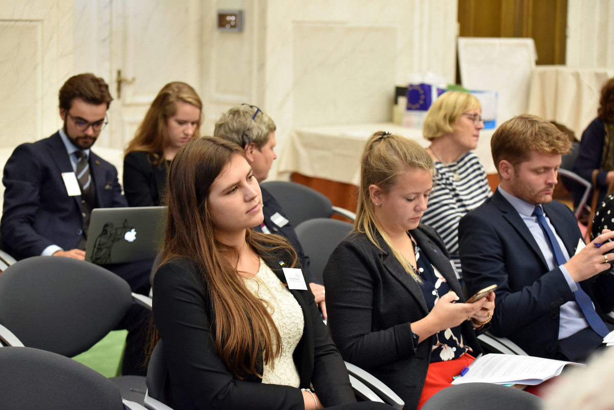 Foto's dag 2: Eerste dag Algemene Vergaderingen in de Tweede Kamer