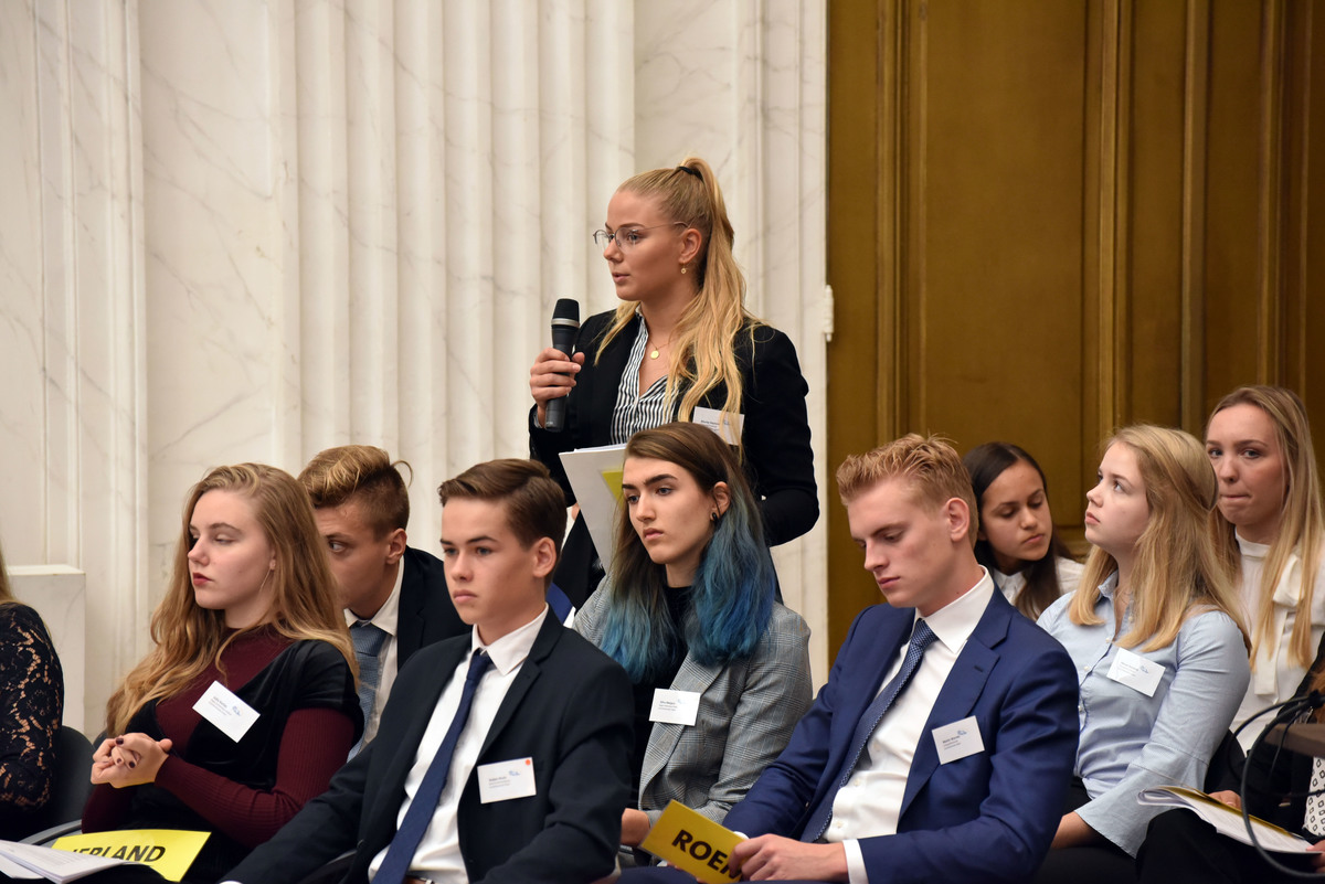 Foto's dag 2: Eerste dag Algemene Vergaderingen in de Tweede Kamer