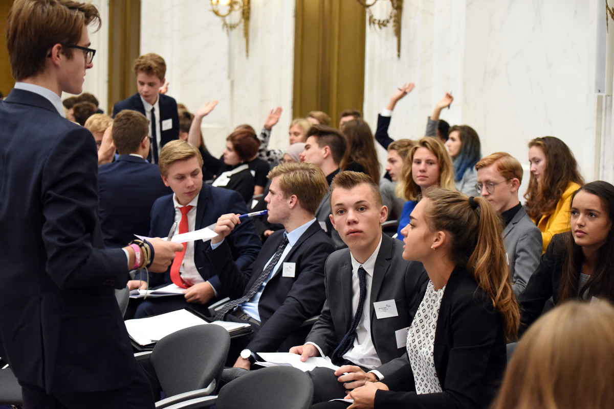 Foto's dag 2: Eerste dag Algemene Vergaderingen in de Tweede Kamer