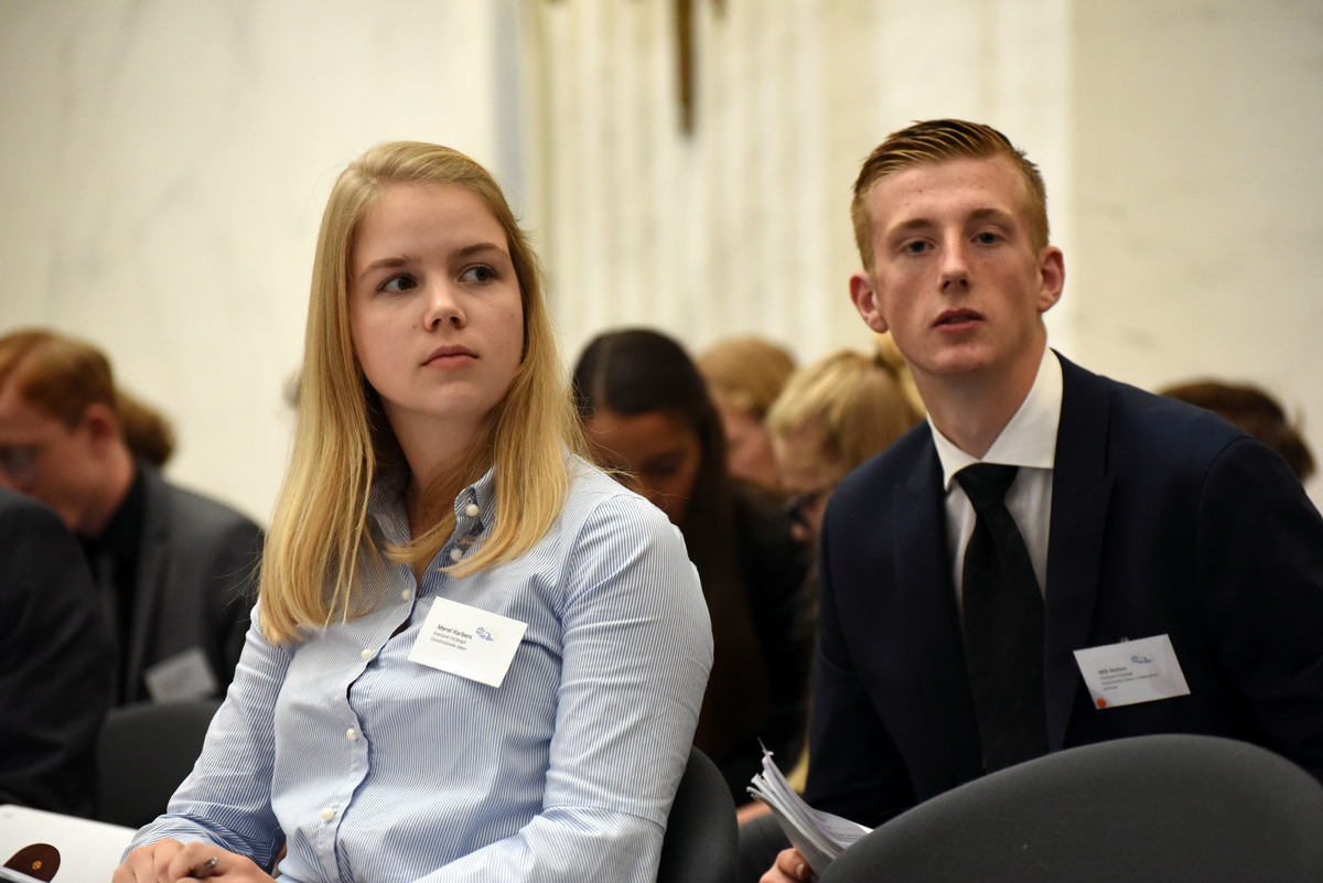 Foto's dag 2: Eerste dag Algemene Vergaderingen in de Tweede Kamer