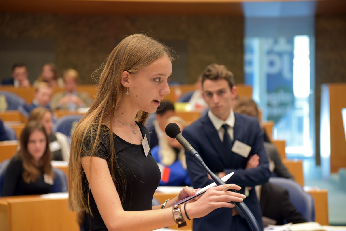 Foto's dag 3: Tweede dag Algemene Vergaderingen in de Tweede Kamer