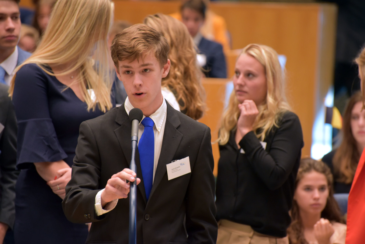 Foto's dag 3: Tweede dag Algemene Vergaderingen in de Tweede Kamer