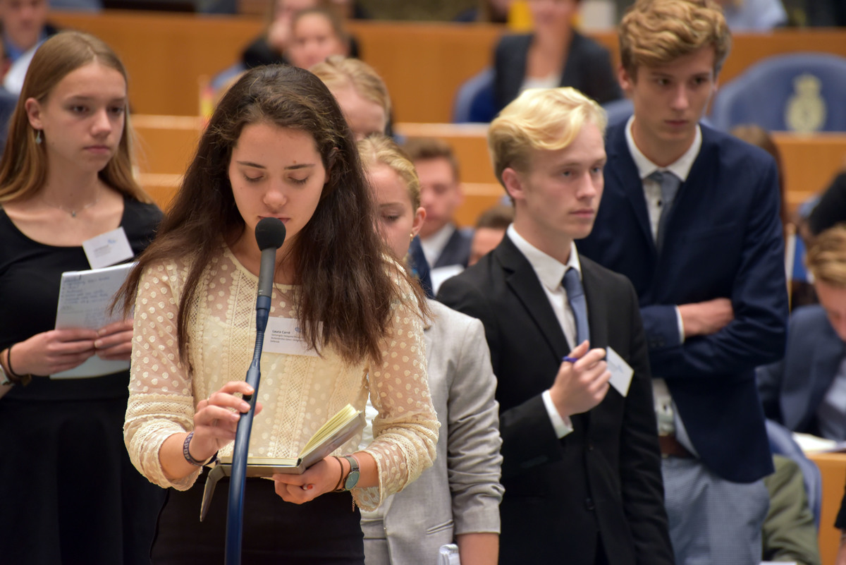 Foto's dag 3: Tweede dag Algemene Vergaderingen in de Tweede Kamer