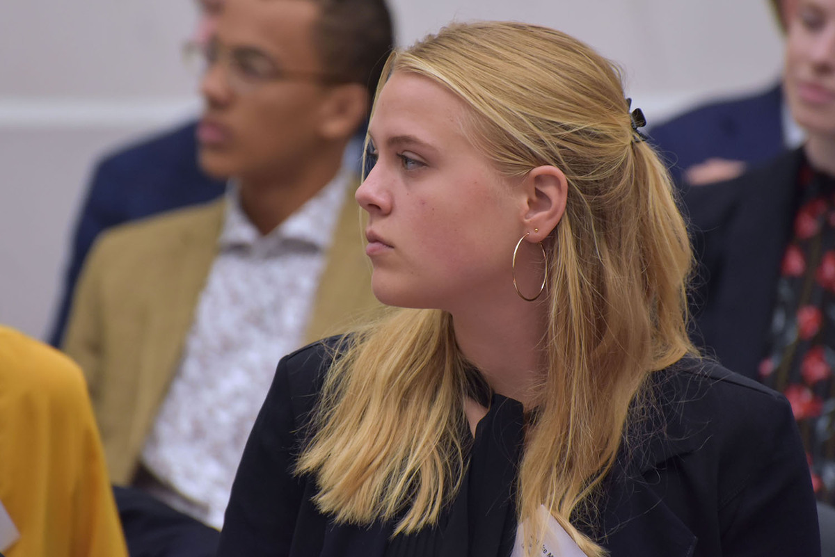 Foto's Eerste dag Algemene Vergaderingen van het Model European Parliament Nederland 2019