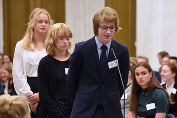 Foto's Eerste dag Algemene Vergaderingen van het Model European Parliament Nederland 2019