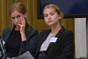 Foto's Eerste dag Algemene Vergaderingen van het Model European Parliament Nederland 2019