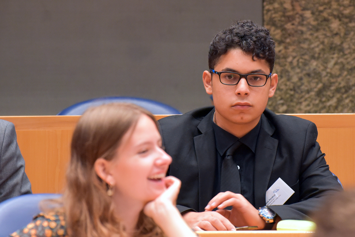 Foto's Tweede dag Algemene Vergaderingen van het Model European Parliament Nederland 2019